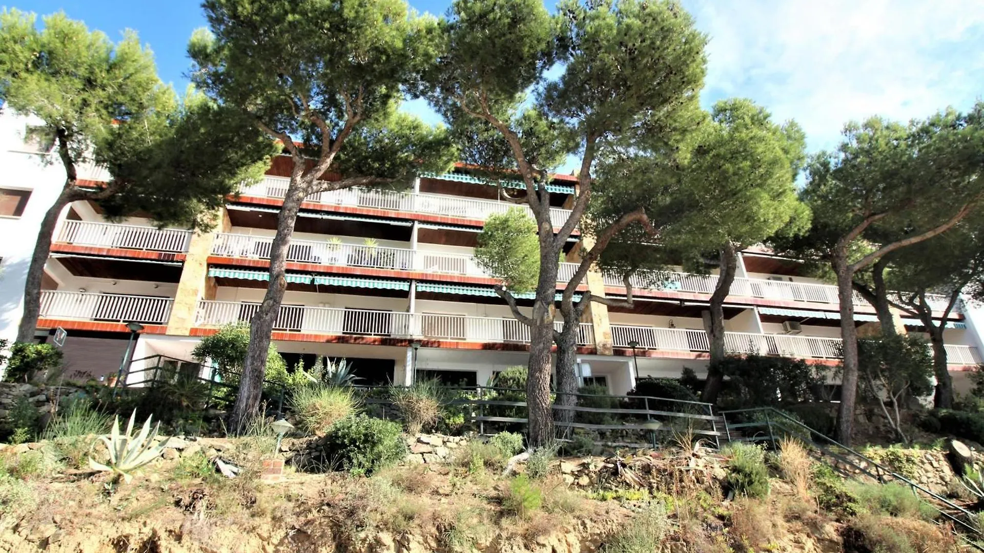 Apartamento Con Terraza Y Vistas Al Mar - A 1 Min De La Playa De Almadrava - Es-258-70 Roses Apartmán