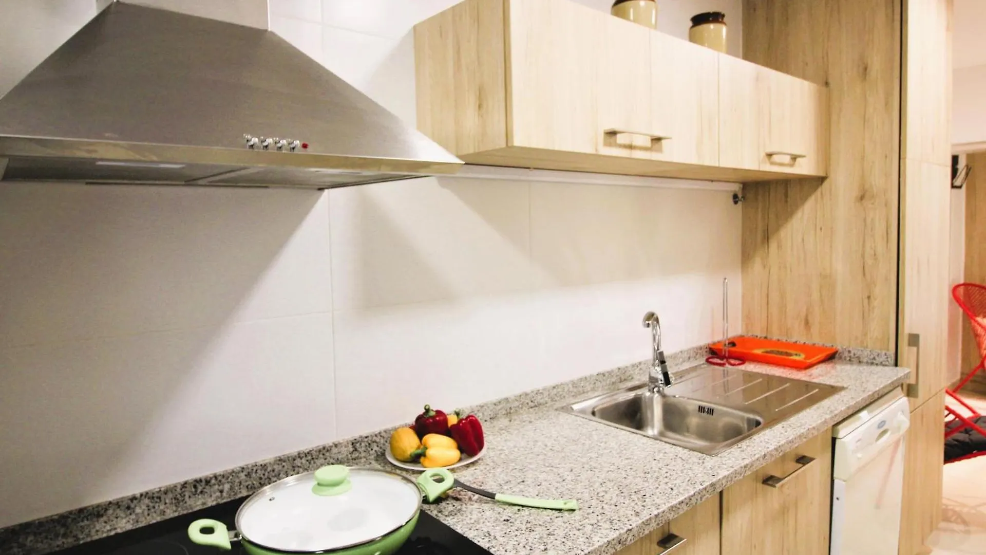 Apartmán Apartamento Con Terraza Y Vistas Al Mar - A 1 Min De La Playa De Almadrava - Es-258-70 Roses
